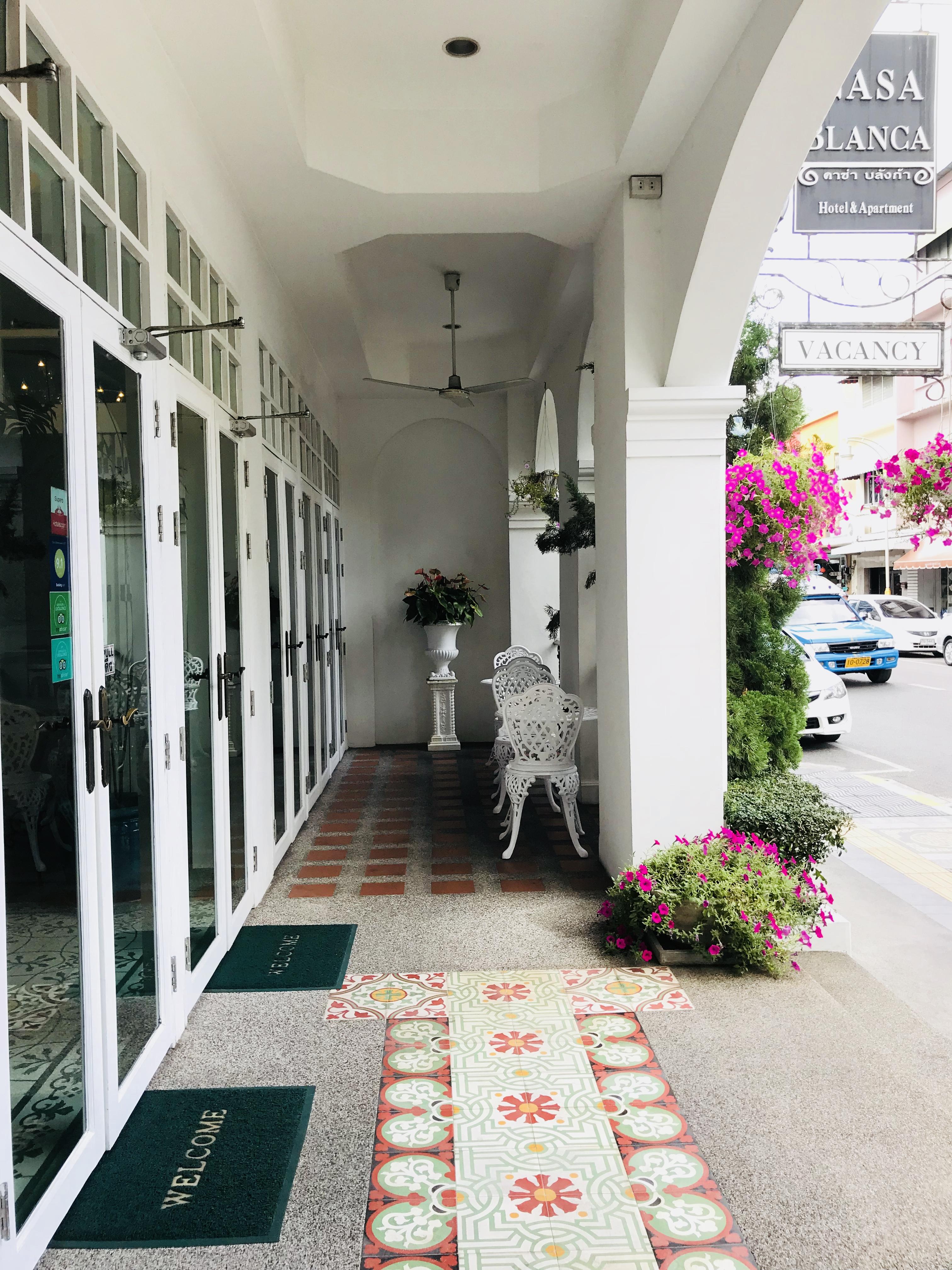 Casa Blanca Boutique Hotel - Sha Plus Phuket Exteriör bild